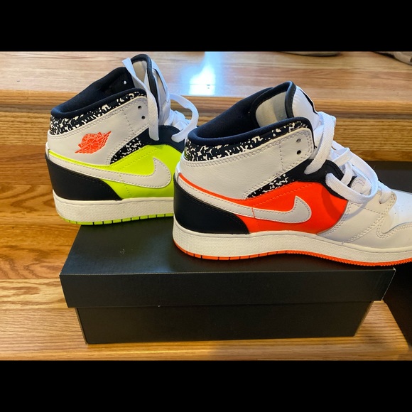 Jordan 1 - Picture 3 of 4